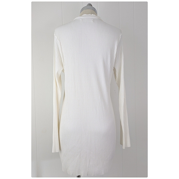 Hackwith Design Tunic Rib Slit Top - Picture 4 of 7